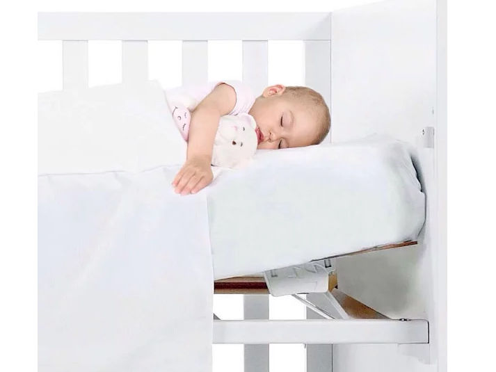 Thumbnail: MICUNA DOLCE LUCE Cot  西班牙附LED燈熊仔嬰兒床