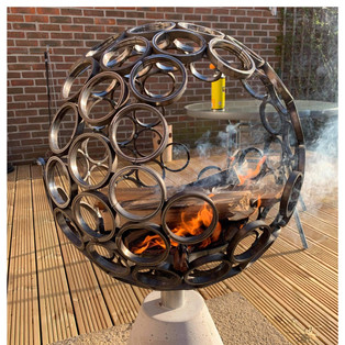 Globe style fire pit