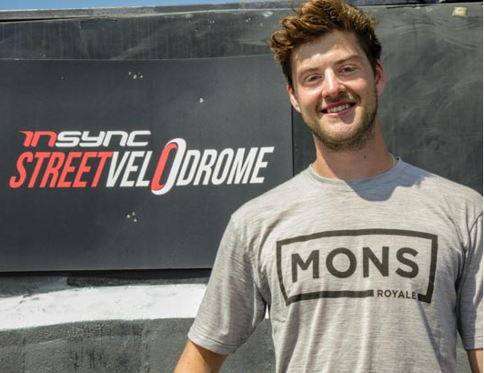 JONO JONES
