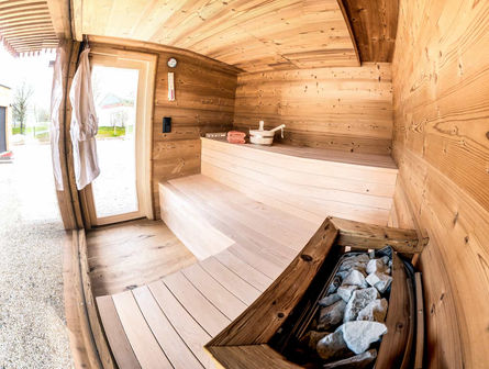 Sauna_4a_red.jpeg