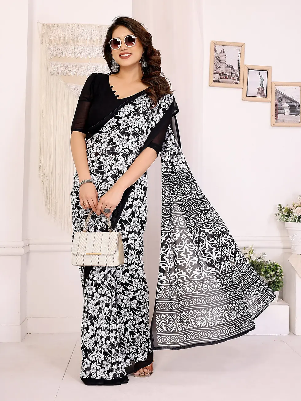 Women's Black & White Floral Printed Saree with Designer Ethnic Border Soft Lightweight Daily Wear Party Wear Office Wear Tr