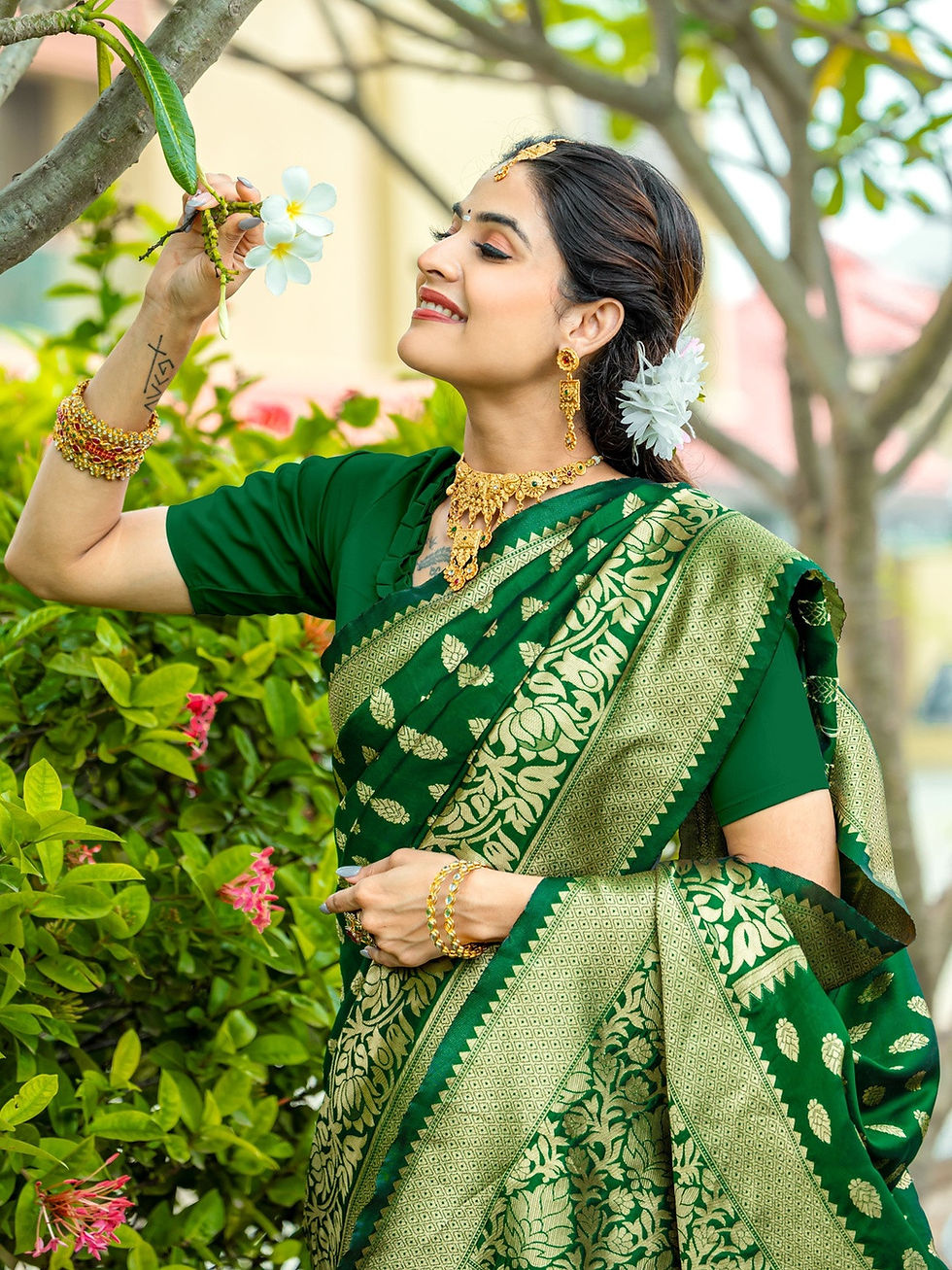 Thumbnail: Exquisite Bottle Green Woven Zari Art Silk Kanjeevaram Saree