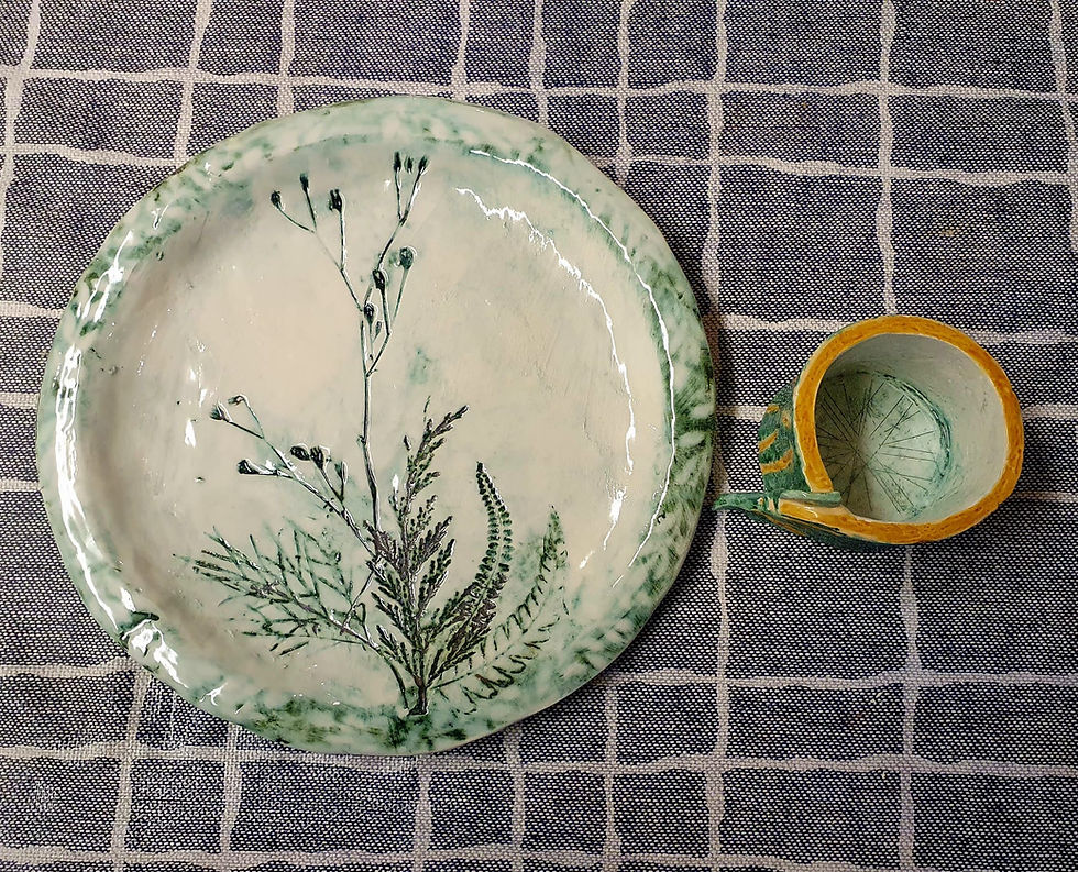 Botanical design on your ceramics
