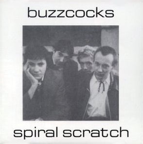 Couverture du premier Ep du groupe buzzcoks "spiral scratch" en noir et blanc avec une photo du groupe au centre