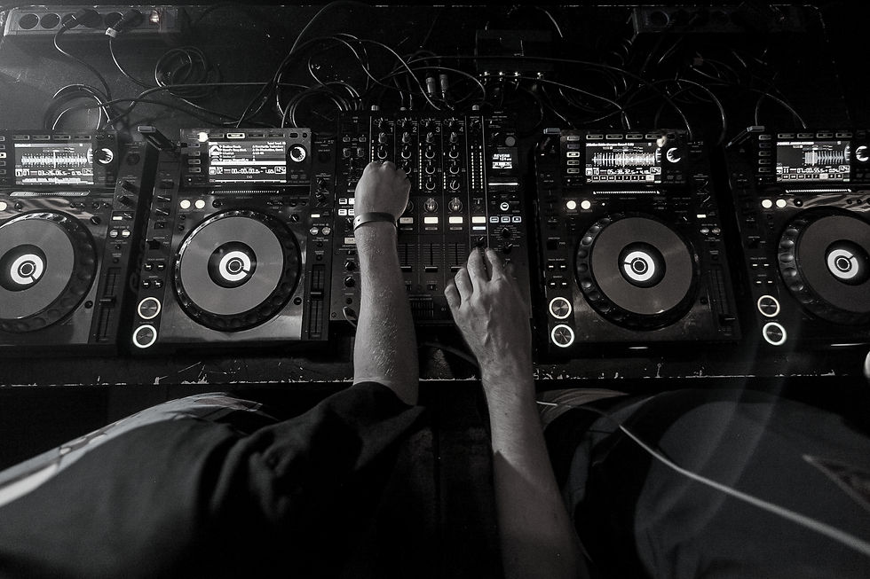 DJ Audio Mixer_edited.jpg