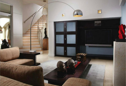 Modern living room design by Carlos Polo Interior Design