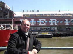 941670_527125973996429_610522672_n