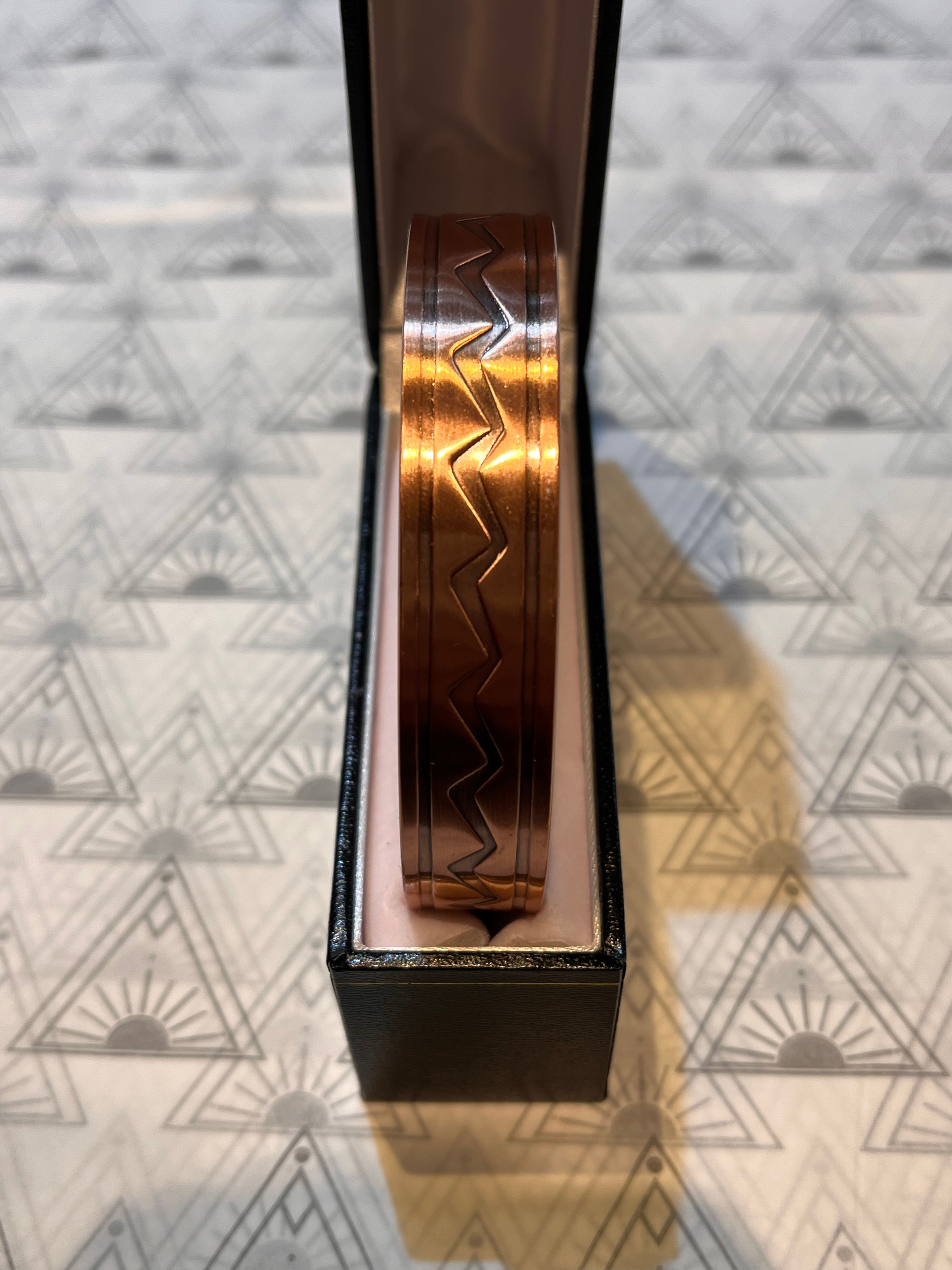 High Quality Heavy Copper Bracelets with Magnets - Zig Zag