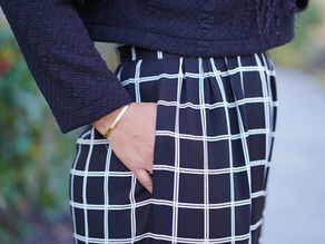 DIY WIDE LEG PANTS AND CROPPED TURTLENECK