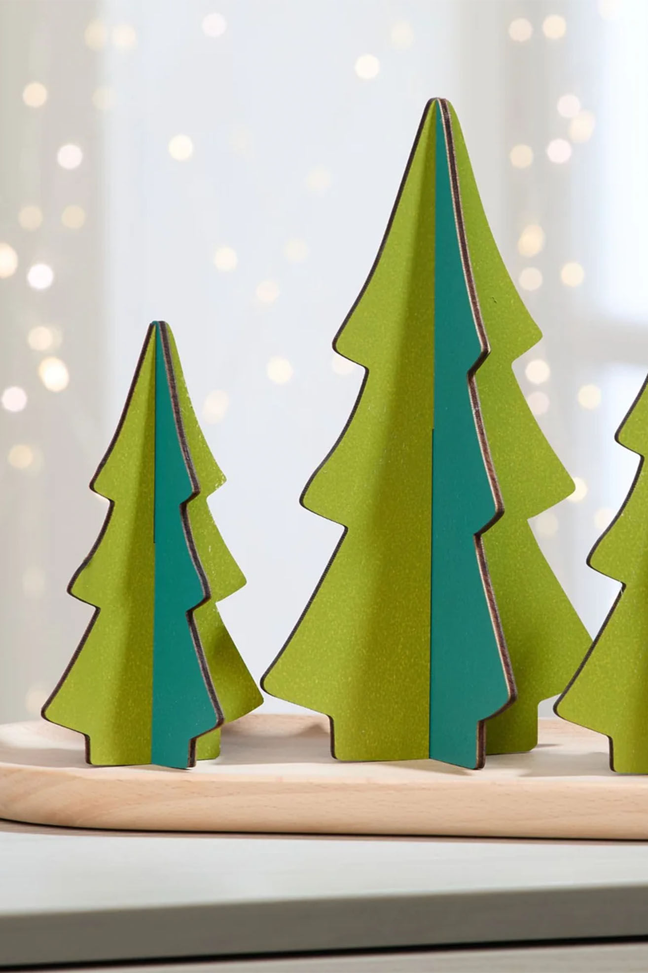 Wood Interlocking Tree: Celedon