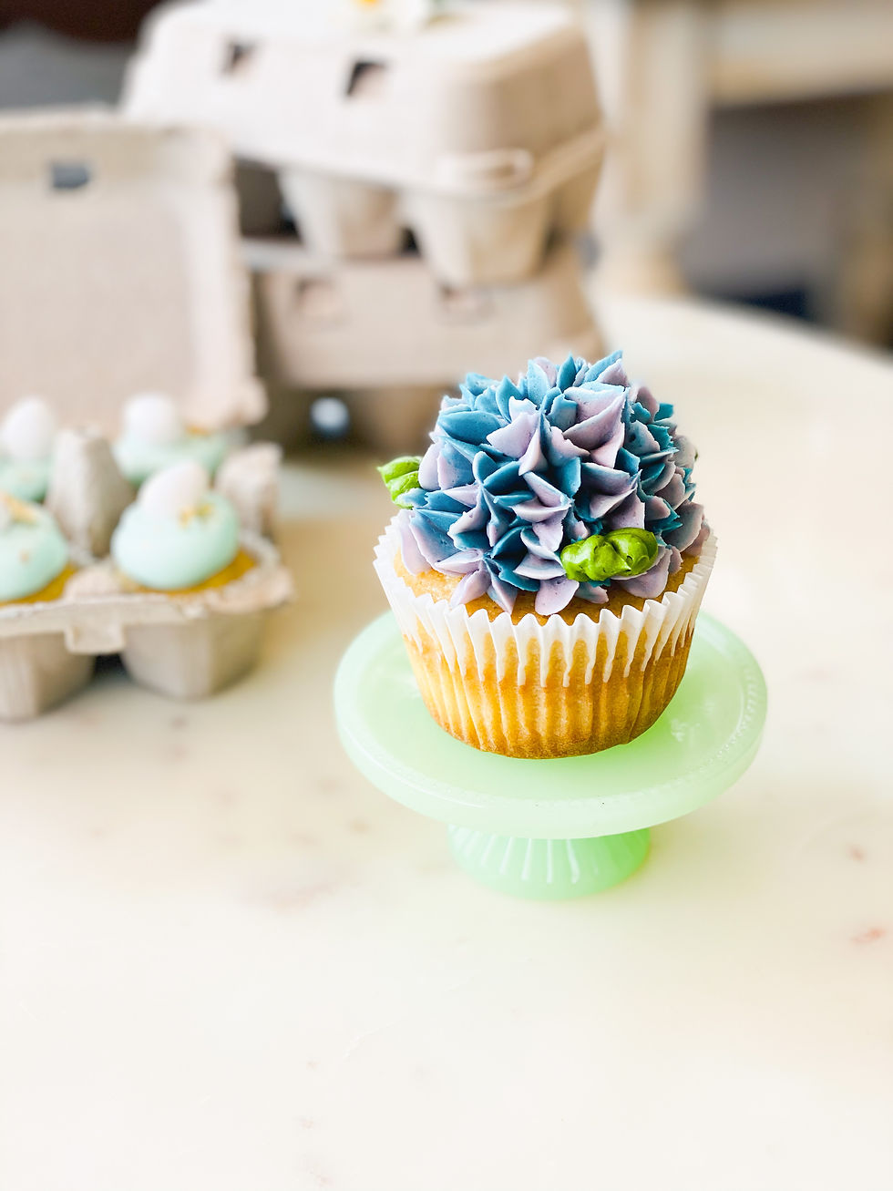 Thumbnail: Hydrangea Cupcakes