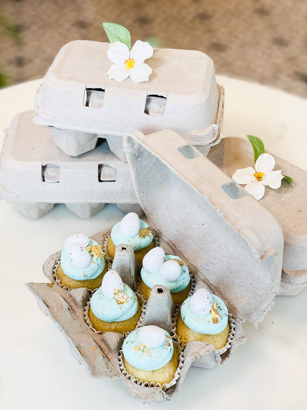 Thumbnail: Egg Carton Mini Cupcakes