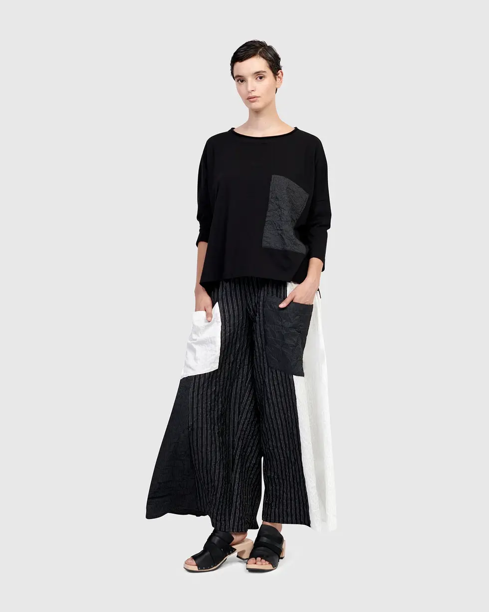 Alembika Urban Seoul Tee - Black UT962