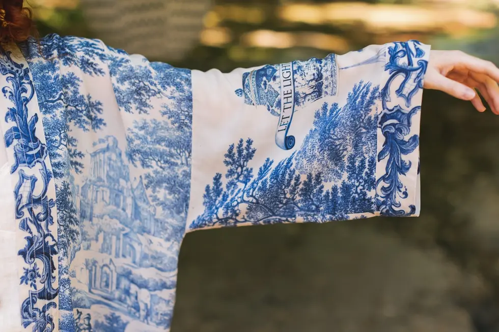 Market of Stars Let the Light in Pixie Duster Bamboo Kimono with Delft Cropped