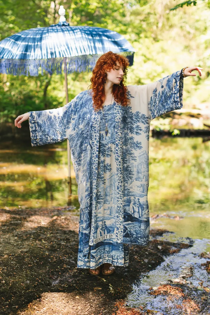 Market of Stars Let The Light In Opera Duster Kimono Robe Blue Delft Toile LTLI0ODU000