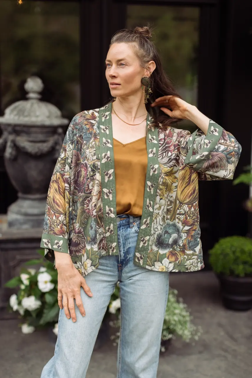 Market of Stars Love Grows Wild Floral Bamboo Cropped Kimono with Bees front view