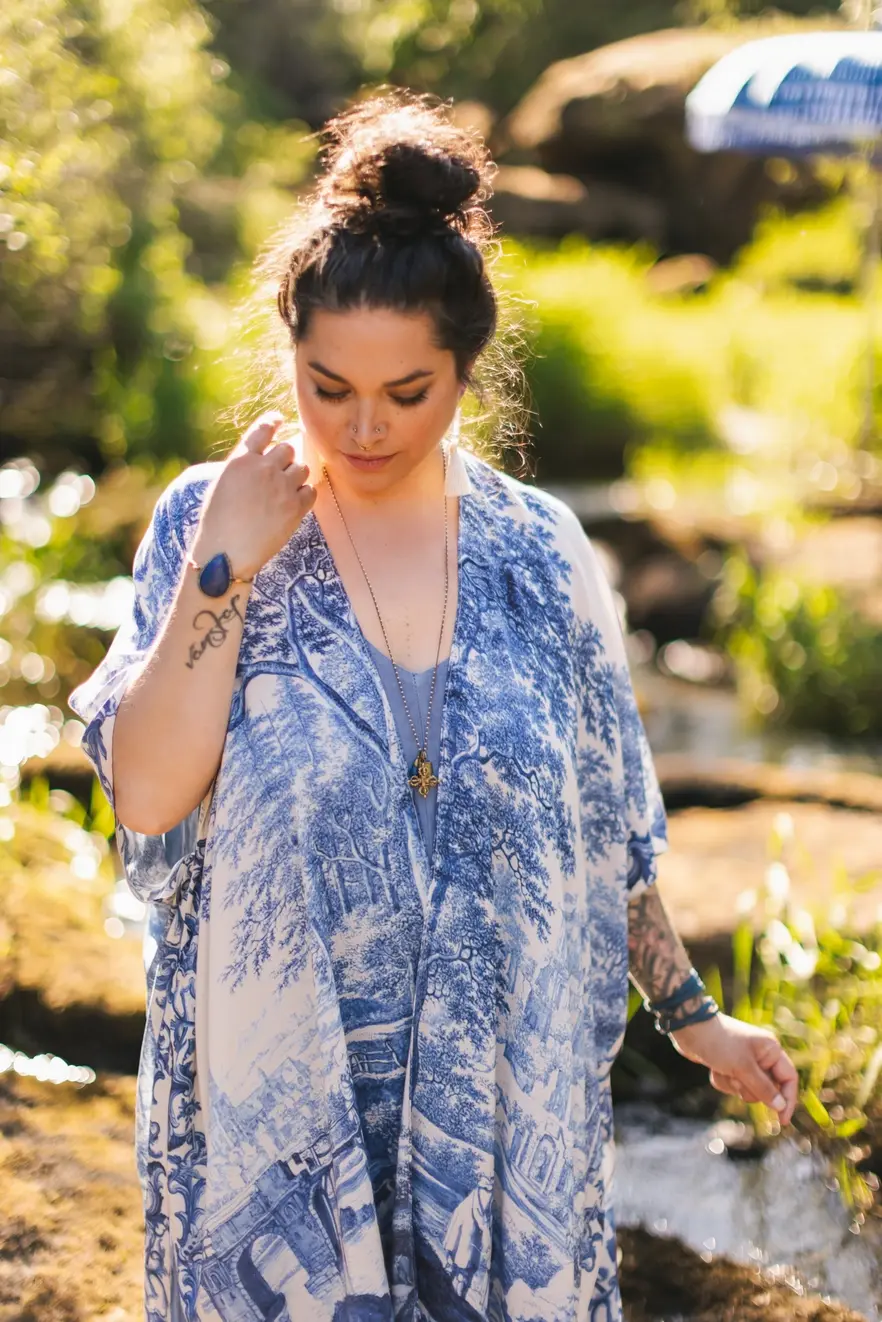 Market of Stars Let the Light in Bohemian Goddess Starduster Kimono W Delft