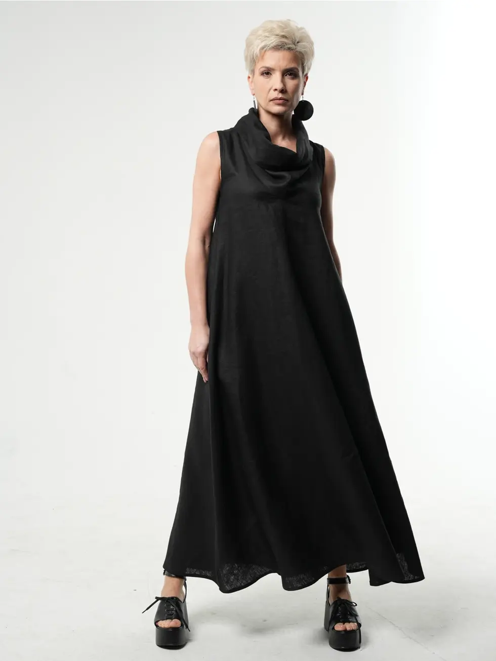 Metamorphoza Linen Dress with Large Collar - Black METD0233
