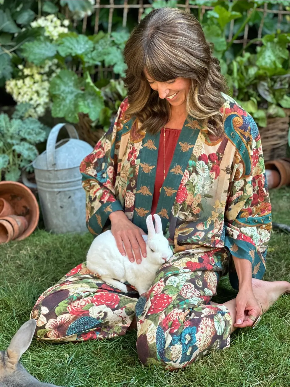 Market of Stars Stay Gold Pixie Duster Cropped Kimono with Rabbit and Bees