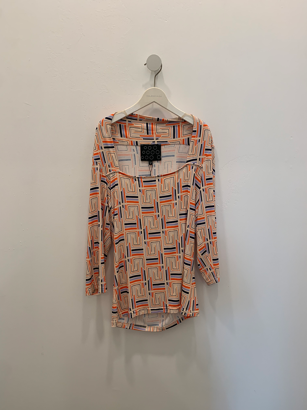 Trunk Show - NY 77 Geometric Grid Top CT009