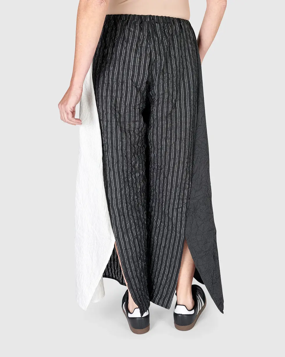 Alembika Urban Calgary Flared Pants - Mono UP940