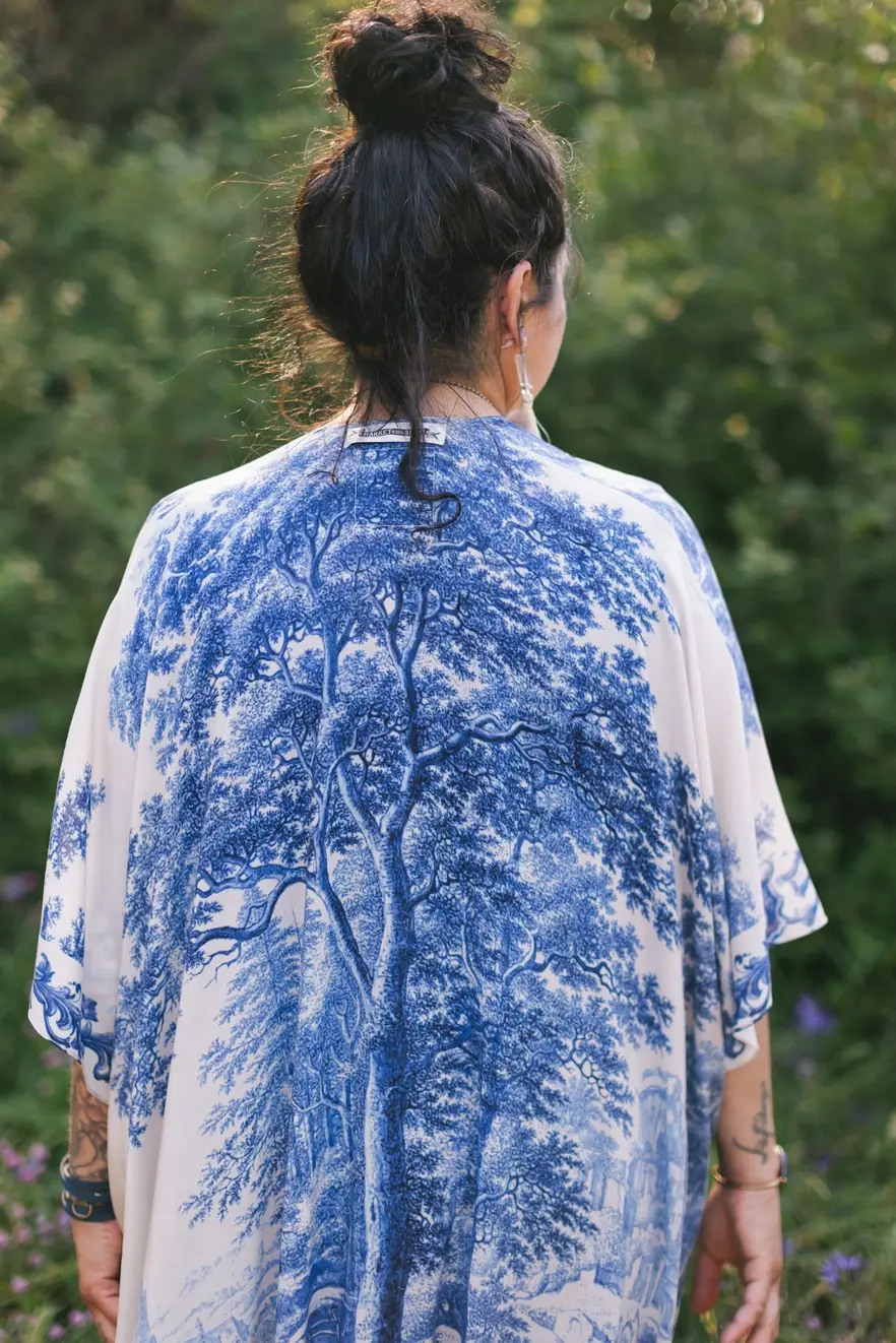 Market of Stars Let the Light in Bohemian Goddess Starduster Kimono W Delft