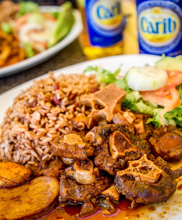 5 Food Experiences You Should Have while in St.Maarten St.Martin