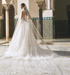 Portuguese Wedding Traditions To Carry With You