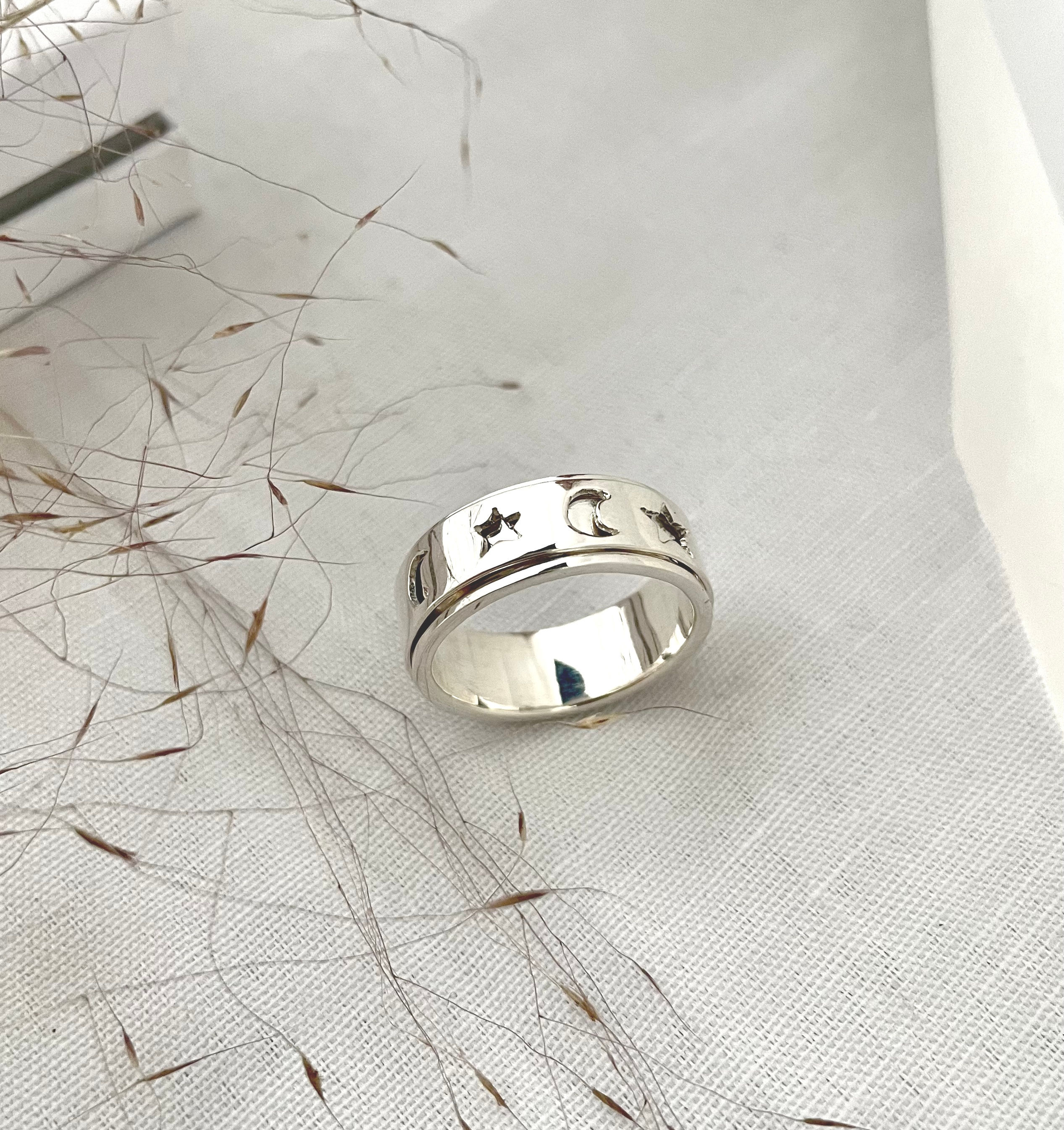 Celestial Spinner ring | Anxiety | Fidget | Star and moon | Silver Gold 