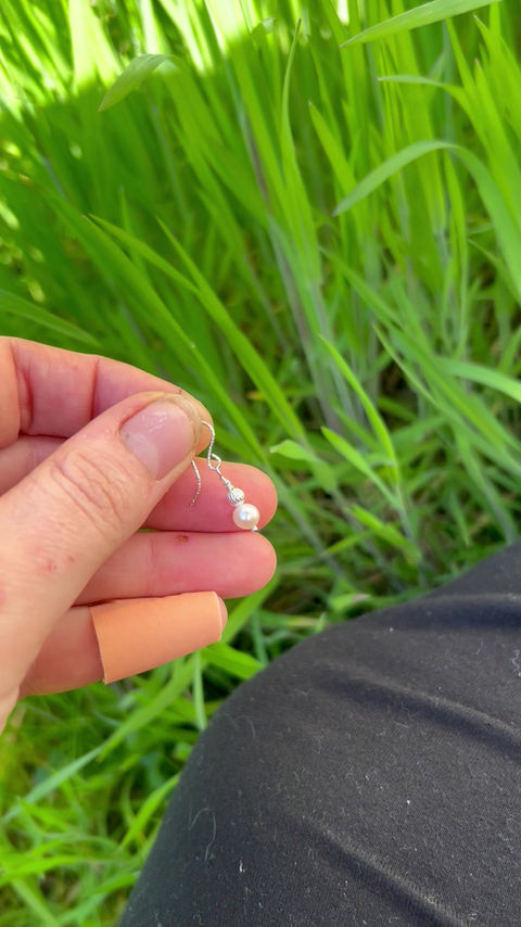 Thumbnail: LITTLE GEM Pearl & Rose silver single bead drop earrings 