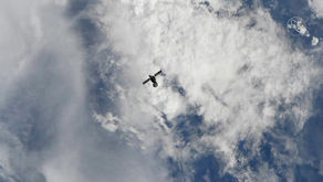 Kapsul Soyuz Tanpa Pemandu Pulang Ke Bumi Membawa Robot "Humanoid".