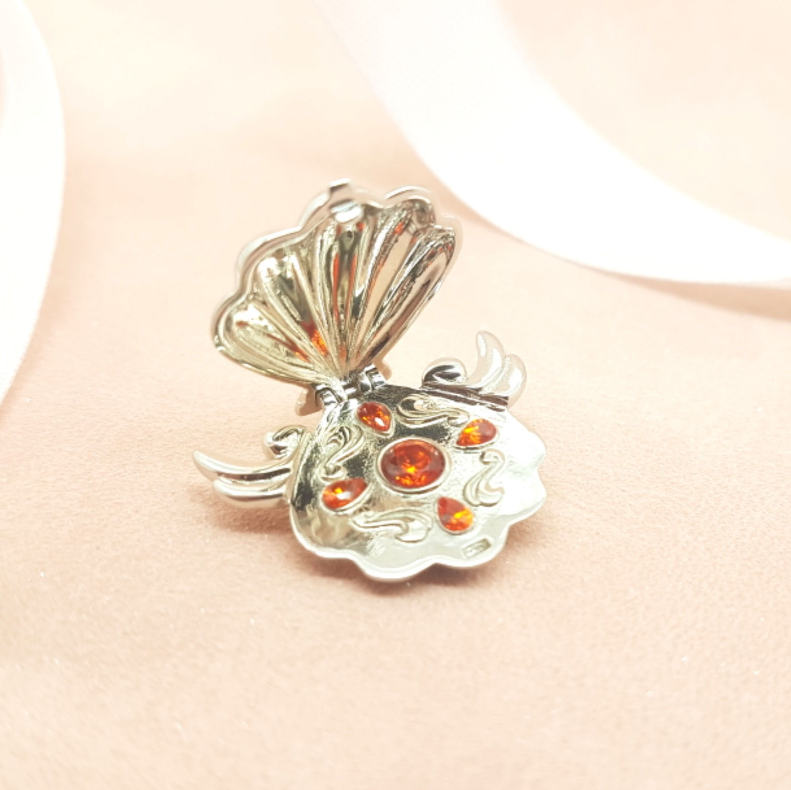 Orange Pearl Mermaid Pendant