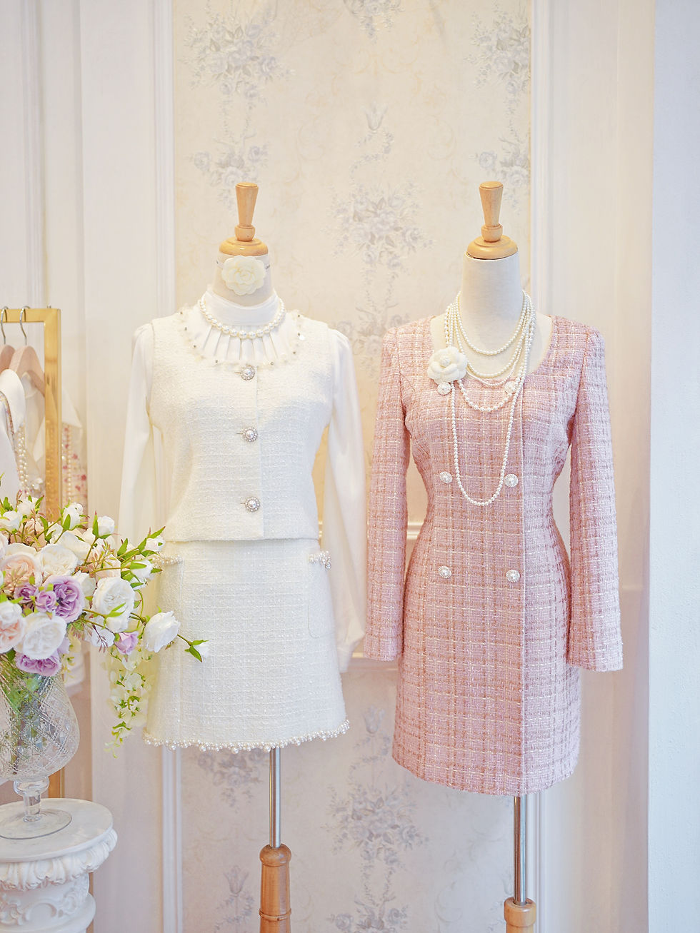 Thumbnail: The Delicate 2WAY Tweed