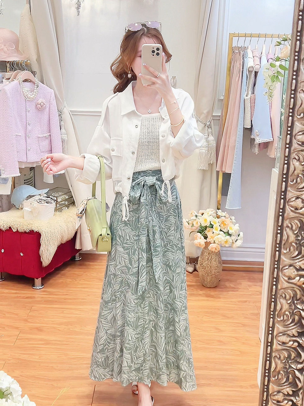 Thumbnail: The Leaves Pattern Long Skirt