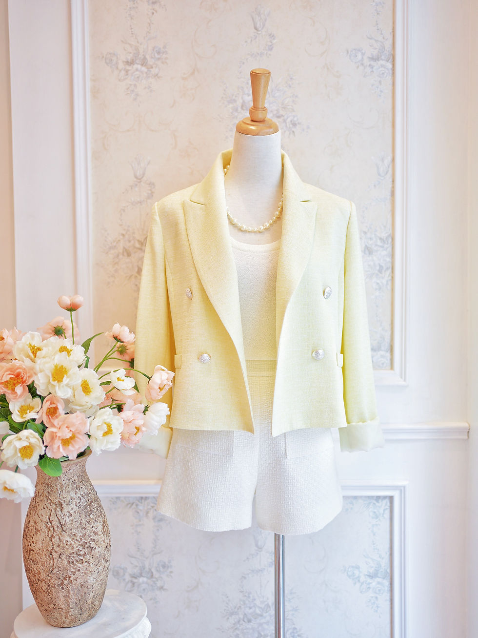 Thumbnail: The White Trim Tweed Shorts