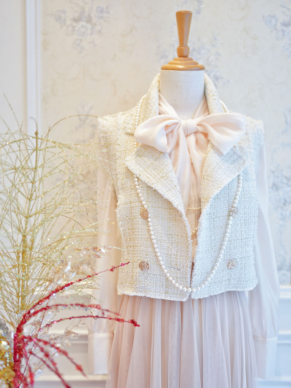 Thumbnail: The Champagne Tweed Sleeveless Open Vest