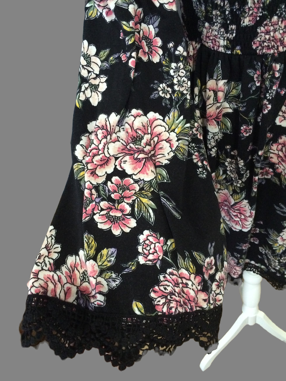 Thumbnail: Xhilaration Floral
