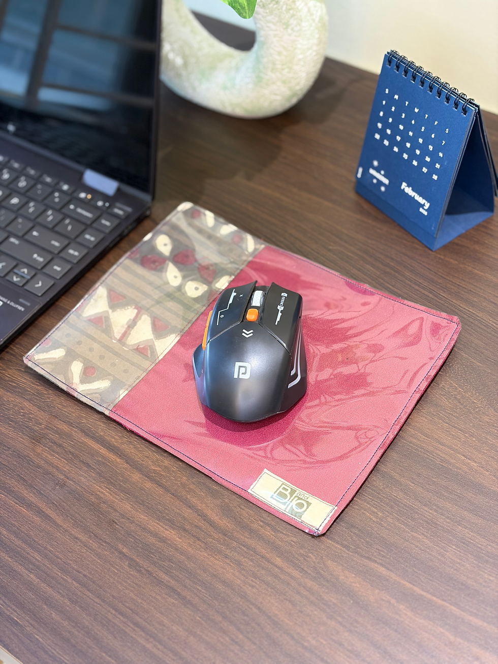 Thumbnail: Mouse Pad