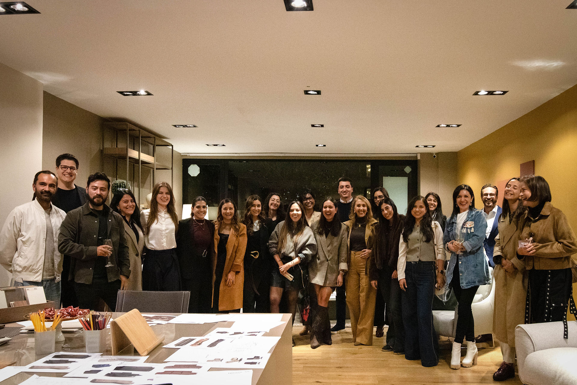Natuzzi Editions en Bogotá: diseño italiano que abraza el confort y la elegancia. LOOK&FEEL Magazine