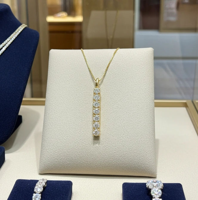 Miniatura: Ciondolo tennis in oro e diamante naturale 0.32ct