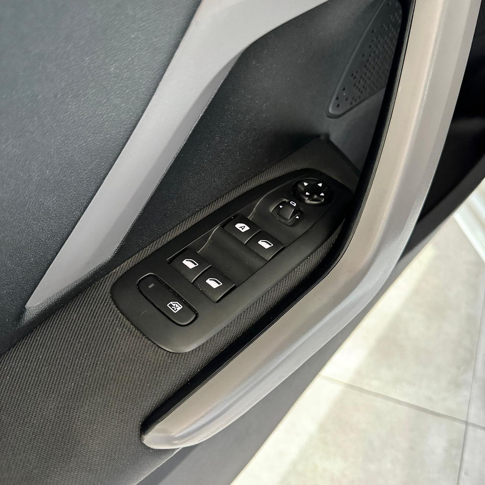 Miniatura: 208 ACTIVE 1.2 MANUAL 2017 106.000KM