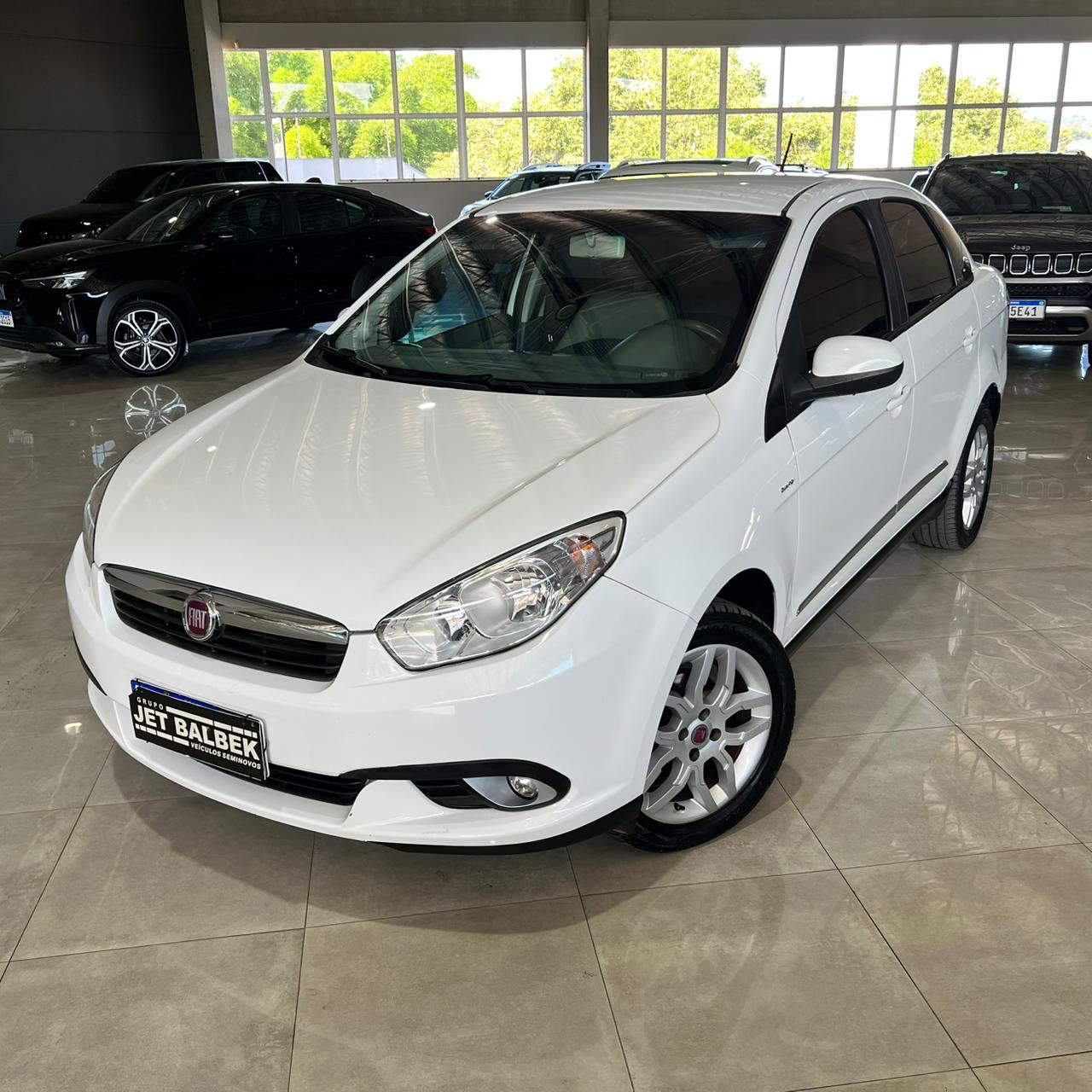 SIENA ESSENCE 1.6 16V DUALOGIC 2014 134.000KM