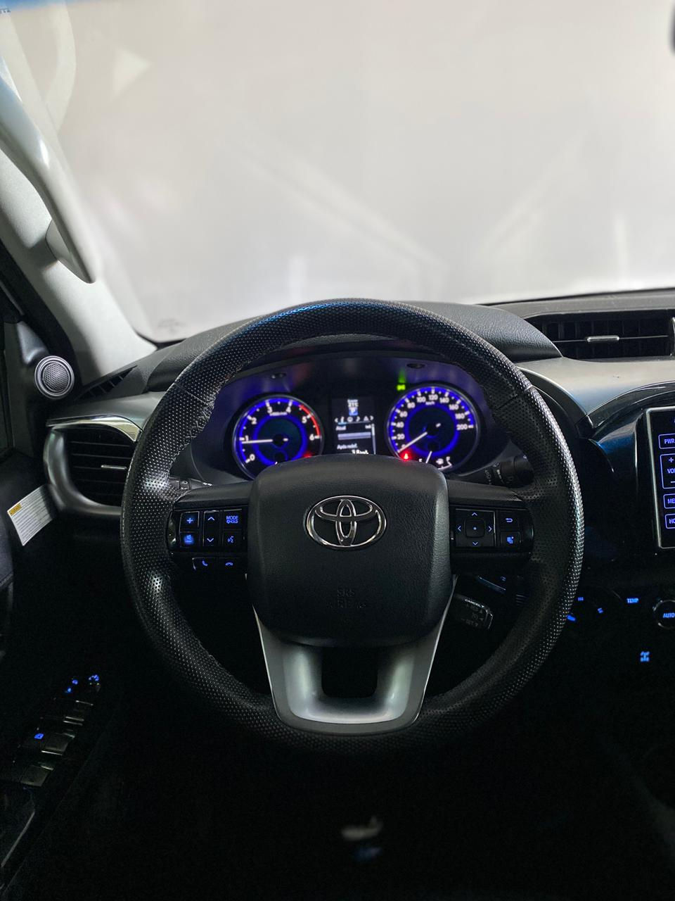 Miniatura: HILUX SRV 2.8 TURBO DIESEL 4X4 AUTOMÁTICA 2018 138.000 KM