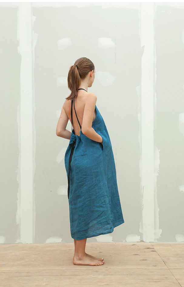 サムネイル： Linen Open back dress