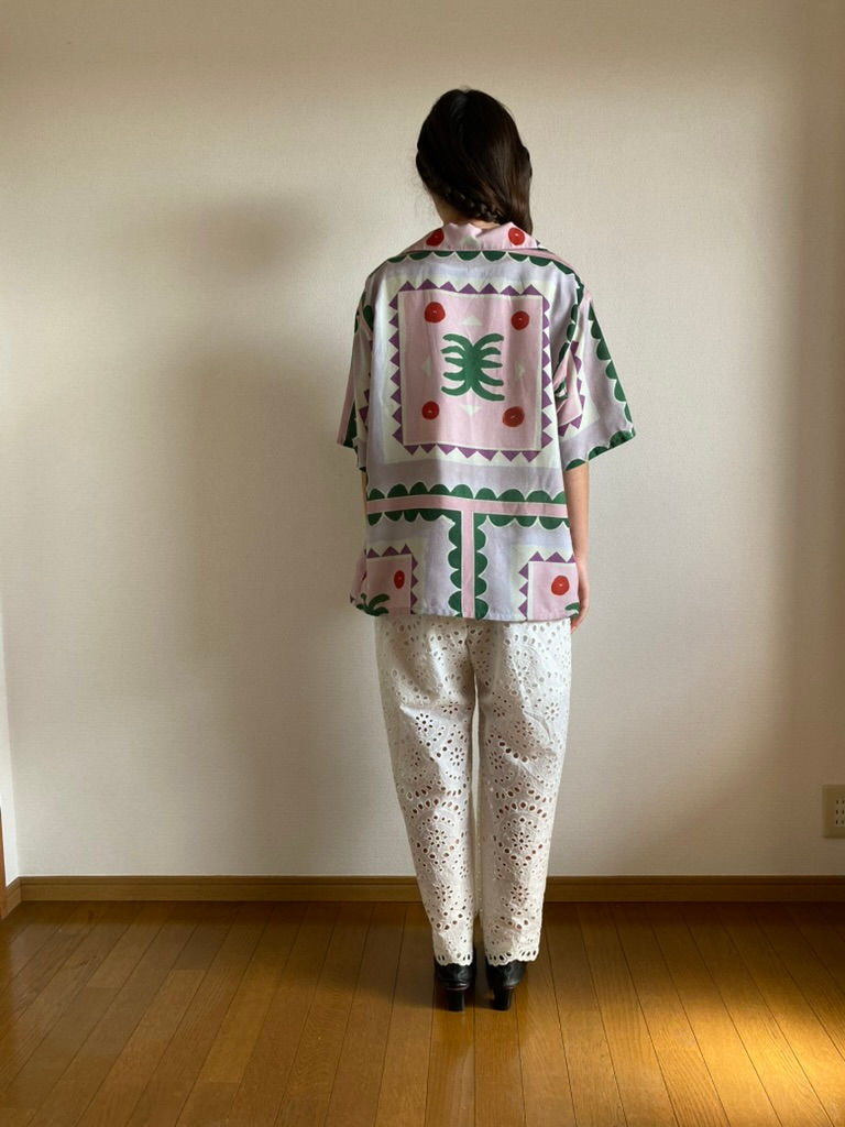 Thumbnail: Garden Print Aloha Shirts