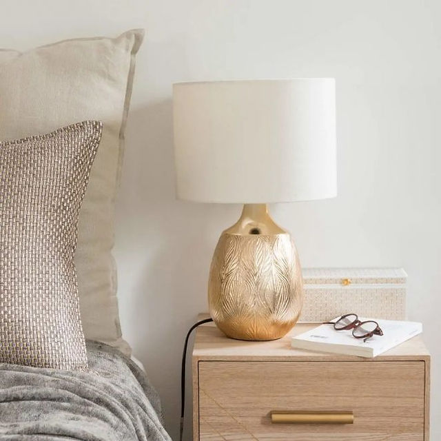 tendance-deco-maisons-du-monde-lampe-mat