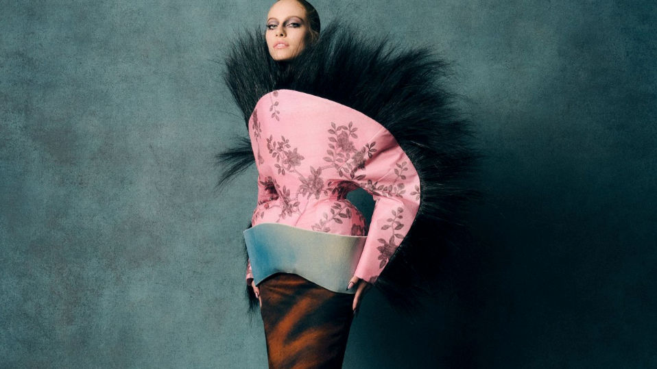 HARRIS REED_SS2620.35_edited.jpg