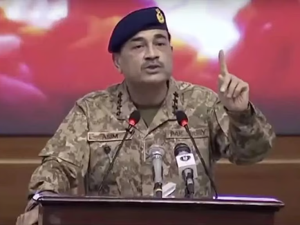 ಭಾರತಕ್ಕೆ ದುಪ್ಪಟ್ಟು ಸುಂಕದ ಬರೆ ನಡುವೆ 2ನೇ ಬಾರಿಗೆ ಮುನೀರ್ ಅಮೆರಿಕಾ ಭೇಟಿ? ಕುತೂಹಲ ಕೆರಳಿಸಿದ ಟ್ರಂಪ್ ನಡೆ!