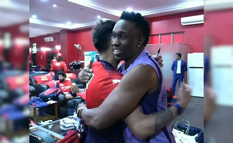 RCB ಡ್ರೆಸ್ಸಿಂಗ್ ರೂಂಗೆ ಬಂದ KKR ಮೆಂಟರ್; ವಿರಾಟ್ ಕೊಹ್ಲಿಗೆ ವಿಶೇಷ ಸಂದೇಶ ನೀಡಿದ ಡೆವಾನ್ ಬ್ರಾವೋ!