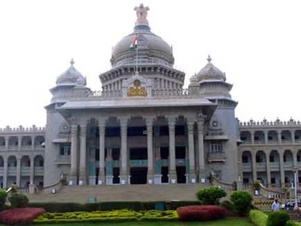 ಬೆಂಗಳೂರು: ವಿಧಾನಸೌಧ ಮಾರ್ಗದರ್ಶಿ ಪ್ರವಾಸಕ್ಕೆ ದರ ಫಿಕ್ಸ್; ಪ್ರತಿ ವ್ಯಕ್ತಿಗೆ 150 ರೂ. ಪ್ರವೇಶ ಶುಲ್ಕ ನಿಗದಿ!
